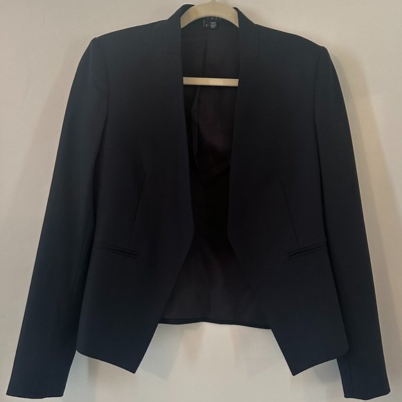 Theory Jackets & Blazers - Theory Blazer Size 4
